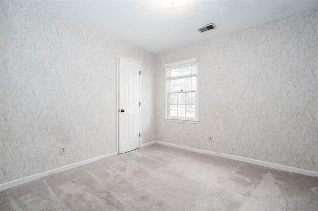 Building Photo - 1049 Seven Springs Cir NE