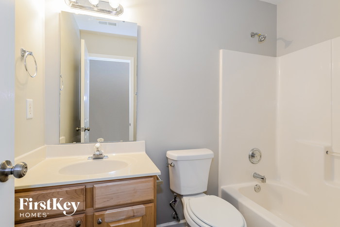 Building Photo - 12710 Cedar Crossings Dr