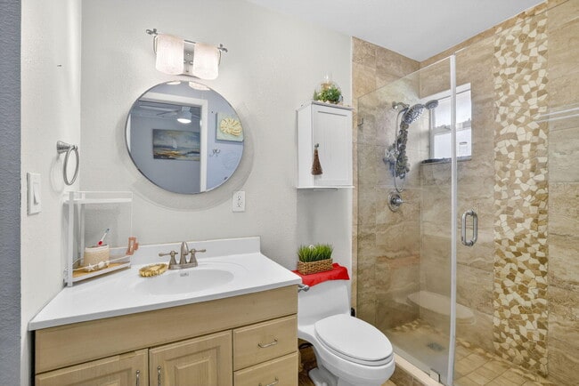 Building Photo - 3207 Marine Dr