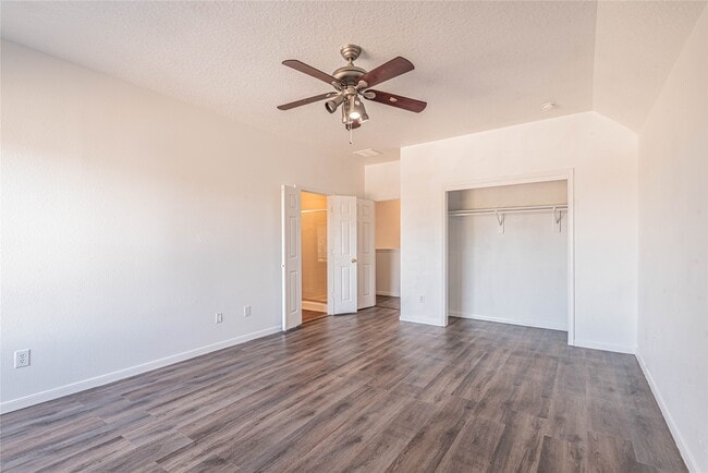 Building Photo - 19507 Narcissus Brook Ln