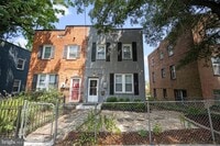 Building Photo - 4230 Edson Pl NE