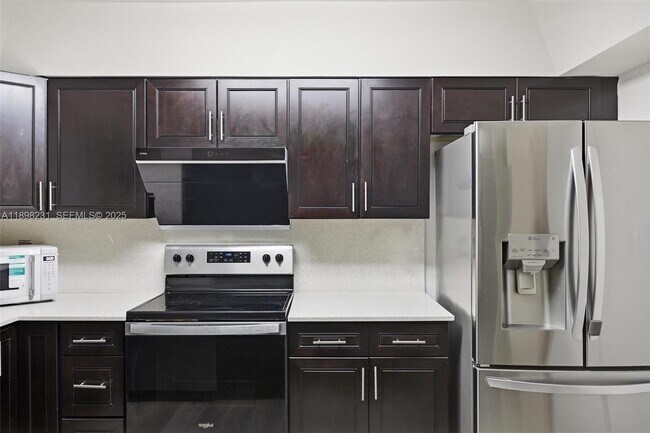 Building Photo - 12153 SW 49th Ct