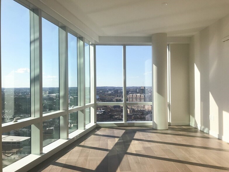 Building Photo - 188 Brookline Ave