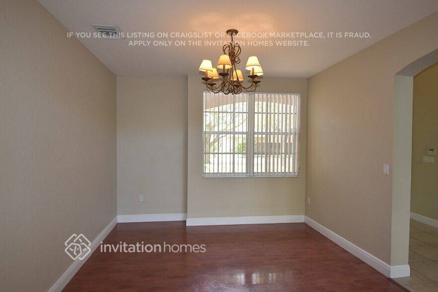 Building Photo - 14903 SW 159th Pl