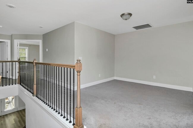 Building Photo - 825 Hidden Point Dr