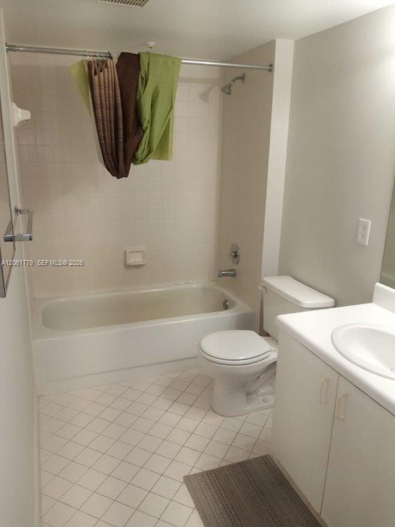 Building Photo - 1351 SW 141st Ave