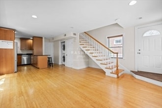 Building Photo - 139 Nottinghill Rd