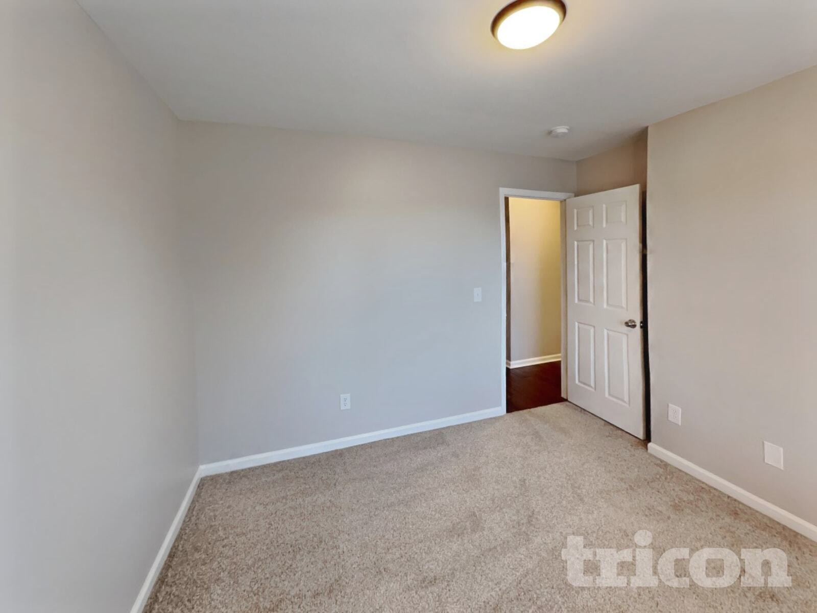 Building Photo - 5405 Advantis Dr