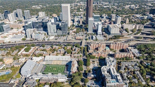 Building Photo - 1032 Robert Smalls Wy