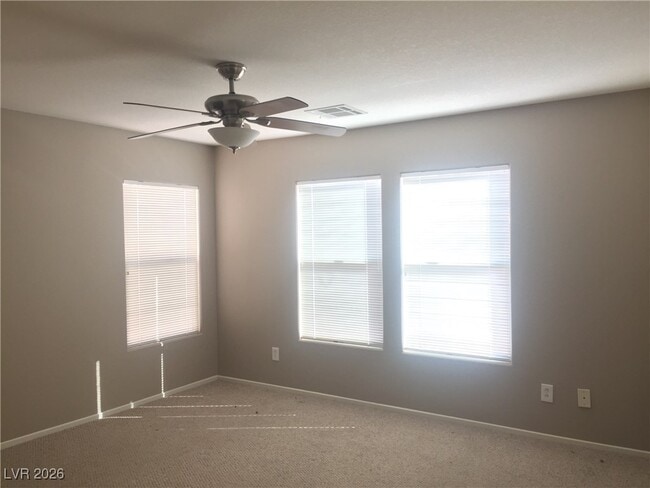 Building Photo - 668 Shadwell St