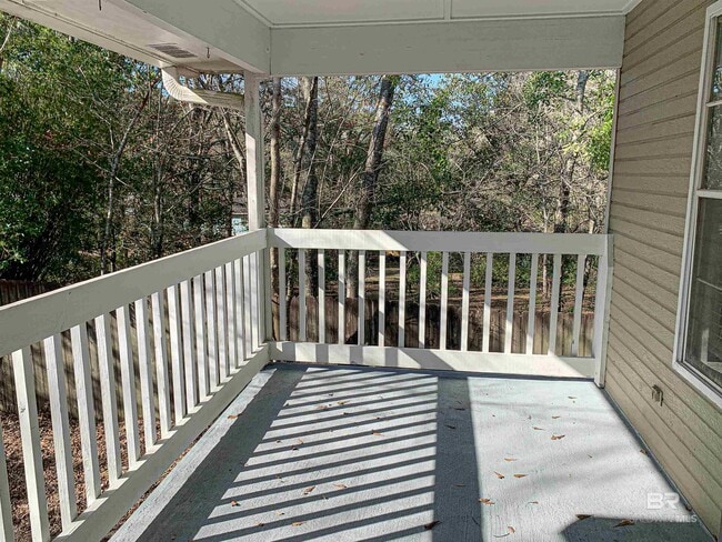 Building Photo - 5608 Cottage Hill Rd