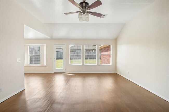 Building Photo - 8212 NW 84th St
