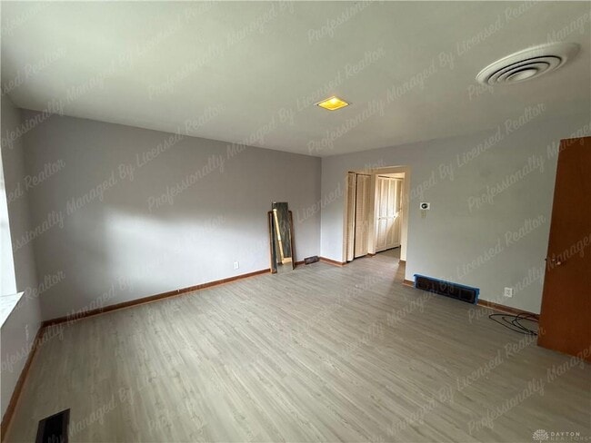 Building Photo - 3776 Dorset Dr