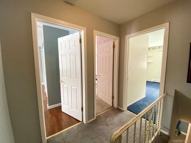 Building Photo - 404 Mountain Laurel Dr