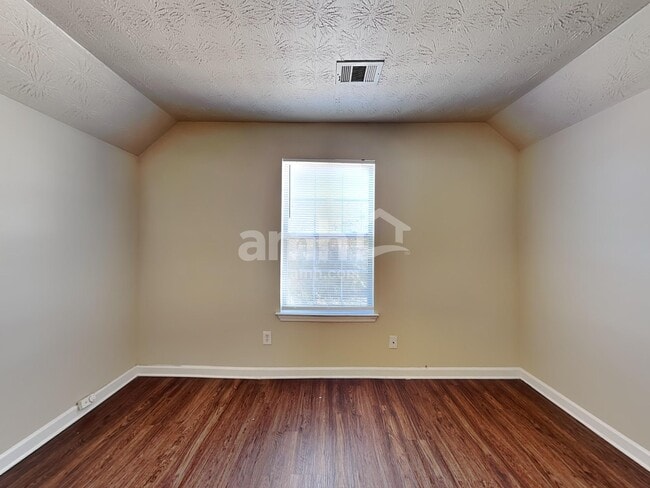 Building Photo - 2603 Old Rex Morrow Rd