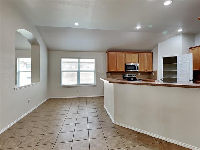 Building Photo - 9100 Lockhart Dr
