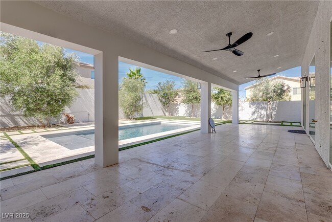 Building Photo - 10018 Twilight Canyon Ct
