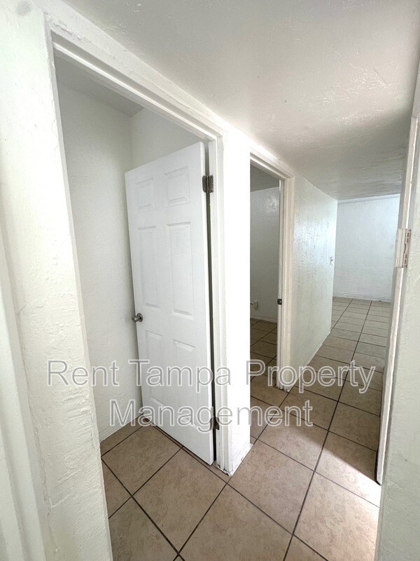 Building Photo - 626 31st St S