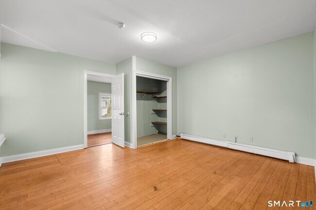 Building Photo - 48 Lockwood Ave