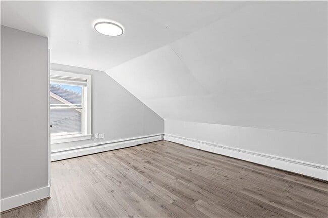 Building Photo - 41-43 Oak St