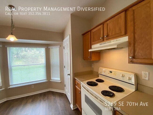 Building Photo - 5269 SE 70th Ave