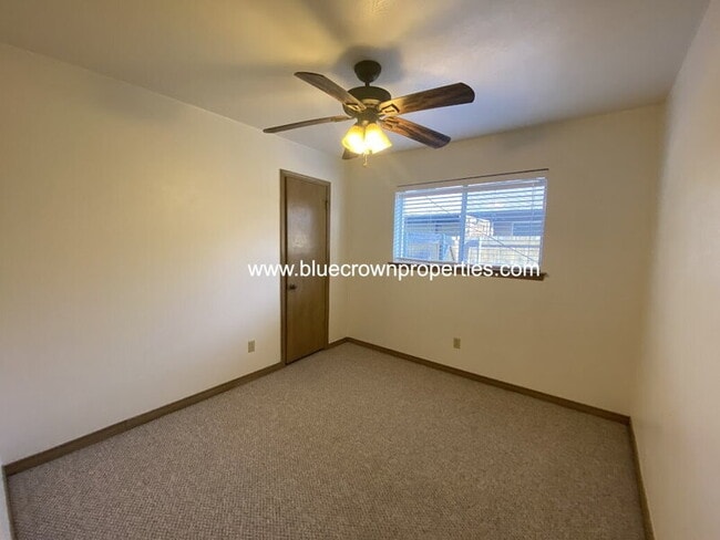 Building Photo - 1237 Mill Valley Dr