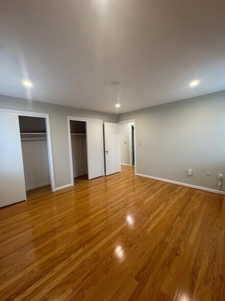 Building Photo - 28 Brentwood St