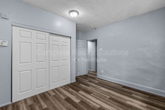 Building Photo - 3530 Oregon Ave