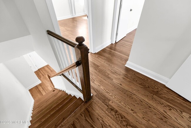 Building Photo - 119 Manor Dr