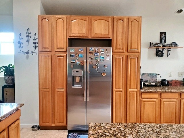 Building Photo - 9028 Burr St