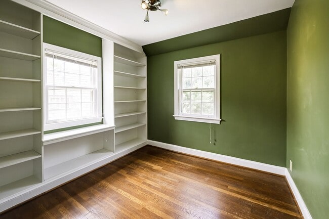 Building Photo - NW DC - Timeless Elegance Meets Modern Comfort in AU Park (with Pool!)
