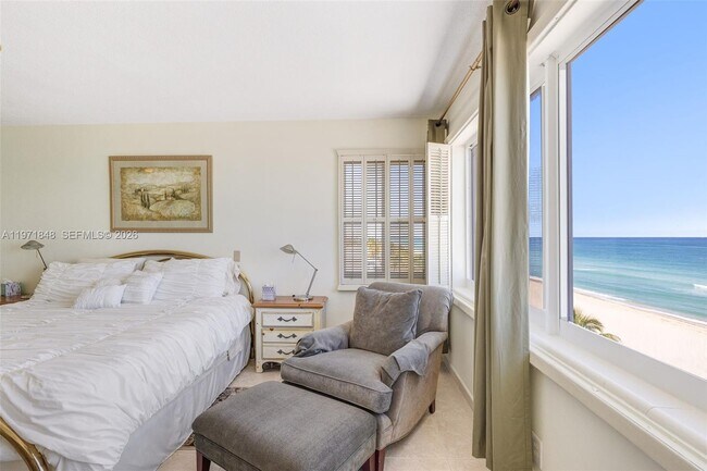 Building Photo - 2001 S Surf Rd