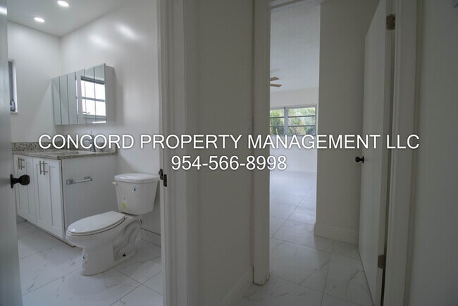 Building Photo - Ask About Our Specials! Beautifully Updated 2/1- Pool- Dishwasher- Large Kitchen- Lots of Storage