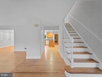 Building Photo - 10034 Chatelaine Cir