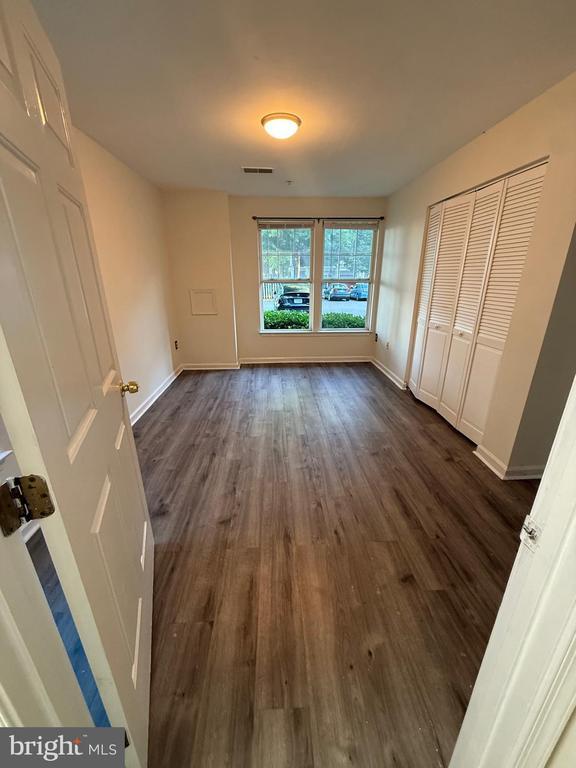 Building Photo - 7530 Coxton Ct
