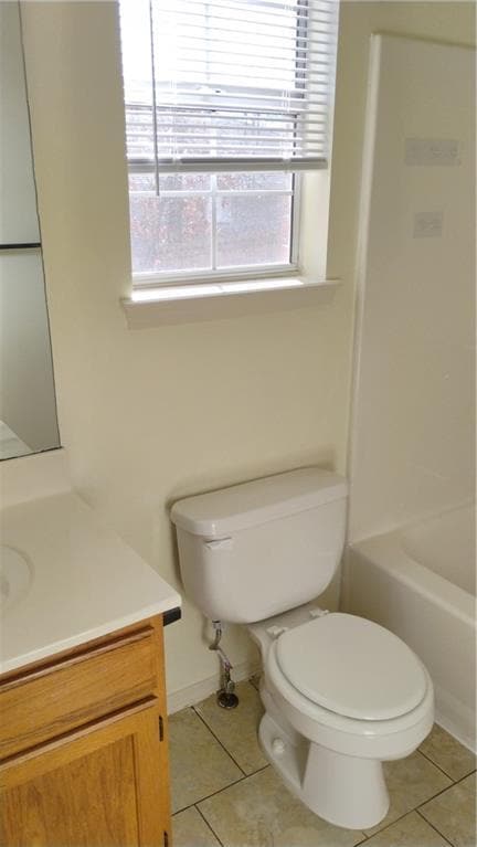 Building Photo - 44 Holly Dr