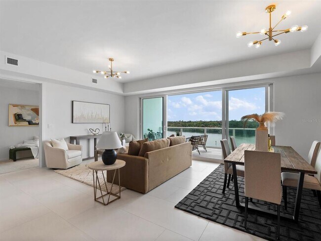 Building Photo - 1020 Sunset Point Rd