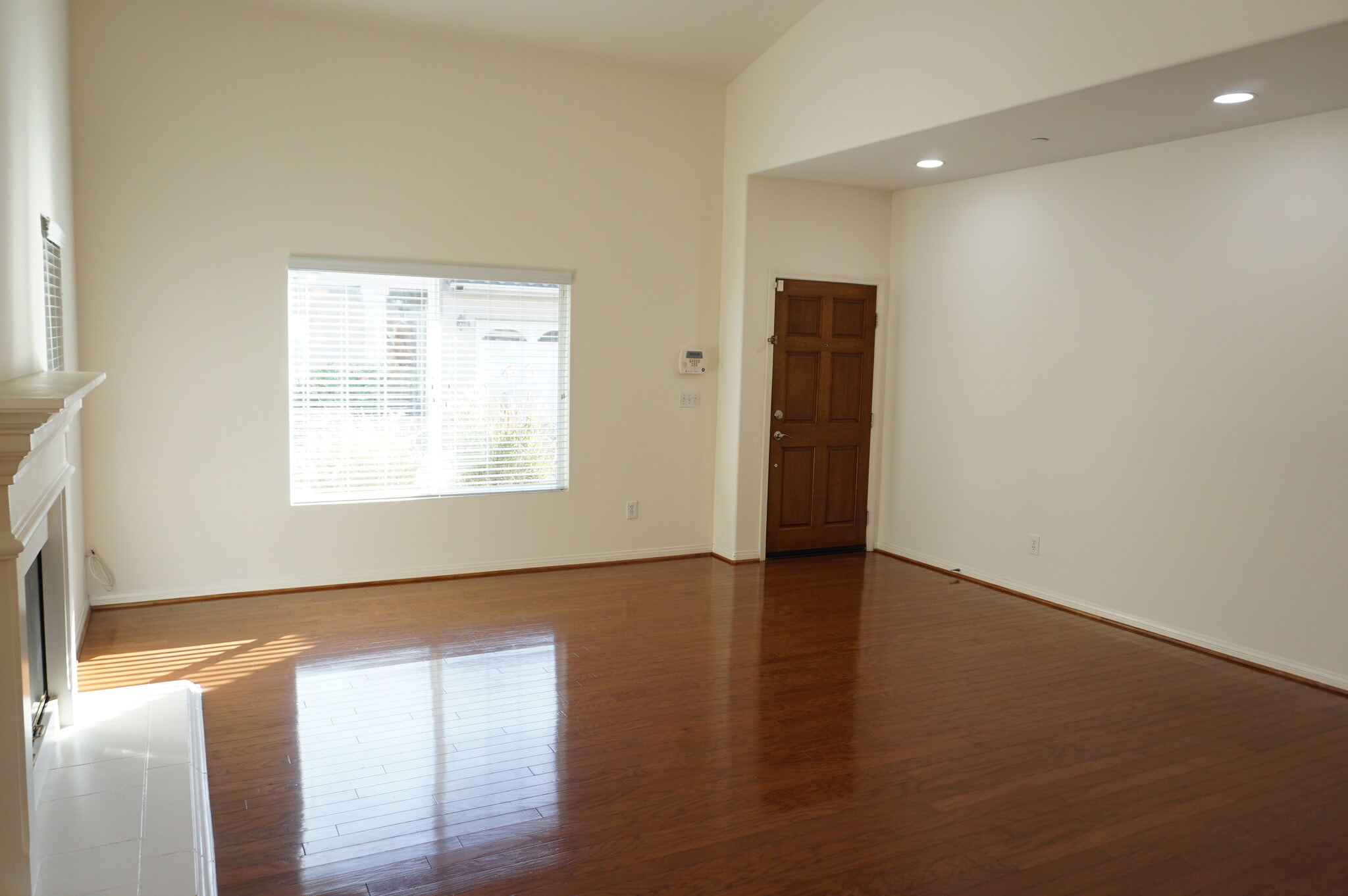 Building Photo - 11855 Birch Grove Ln