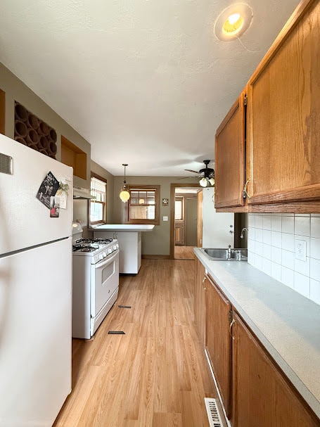 Building Photo - 14224 Berwyn Ave