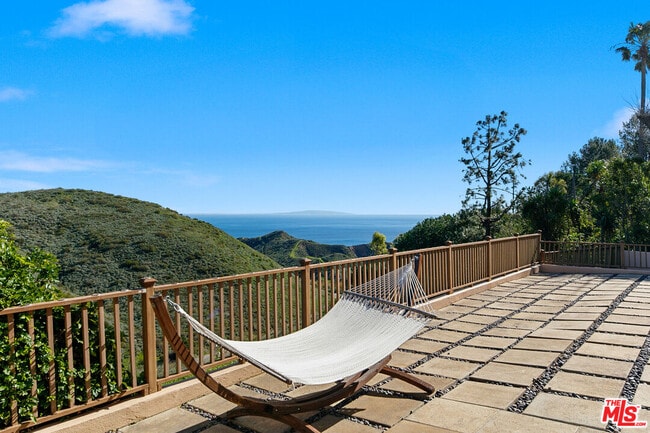 Building Photo - 4970 Latigo Canyon Rd