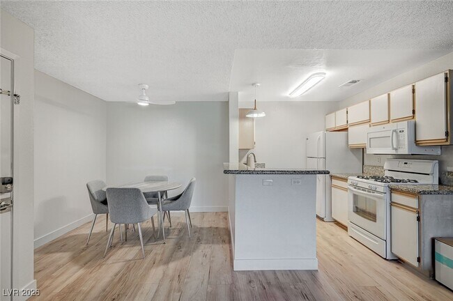 Building Photo - 2200 S Fort Apache Rd