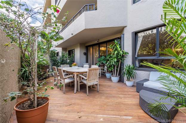 Building Photo - 251 Crandon Blvd