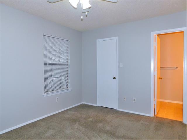Building Photo - 1131 Dallas Dr