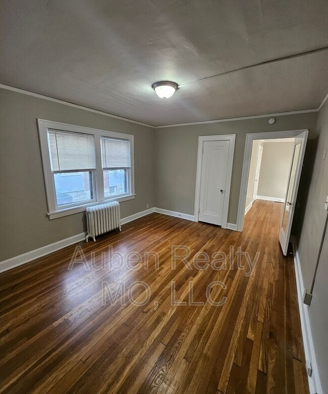 Building Photo - 5436 Harrison St