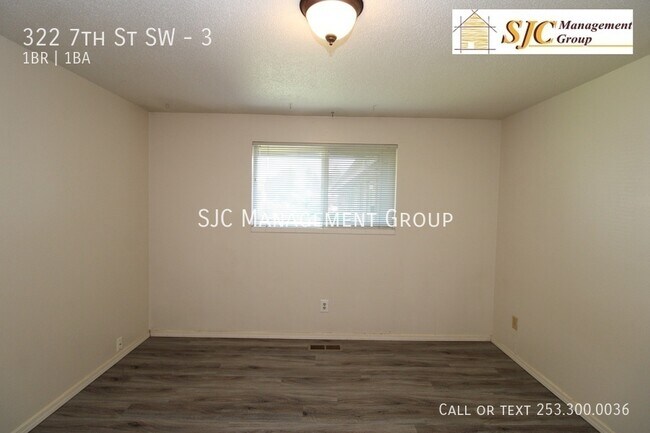 Building Photo - 322 7th St SW