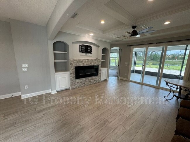 Building Photo - 64 Rose Dew Dr