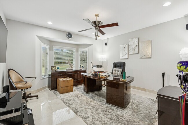 Building Photo - 9200 Falling Waters Dr W