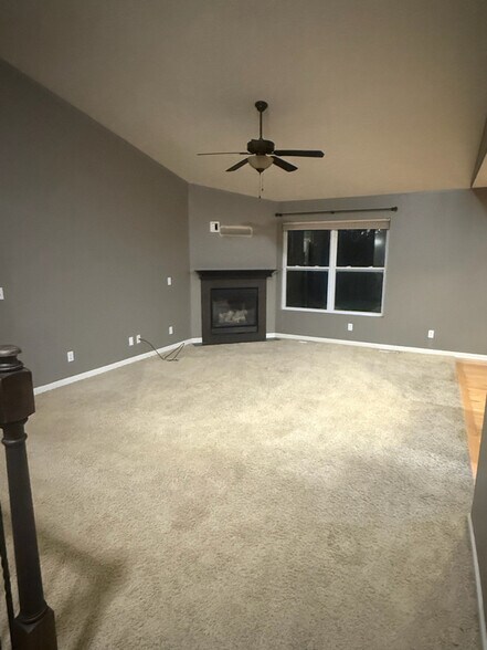 Building Photo - 19005 Olive St