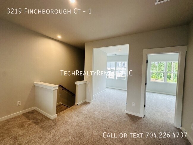Building Photo - 3219 Finchborough Ct