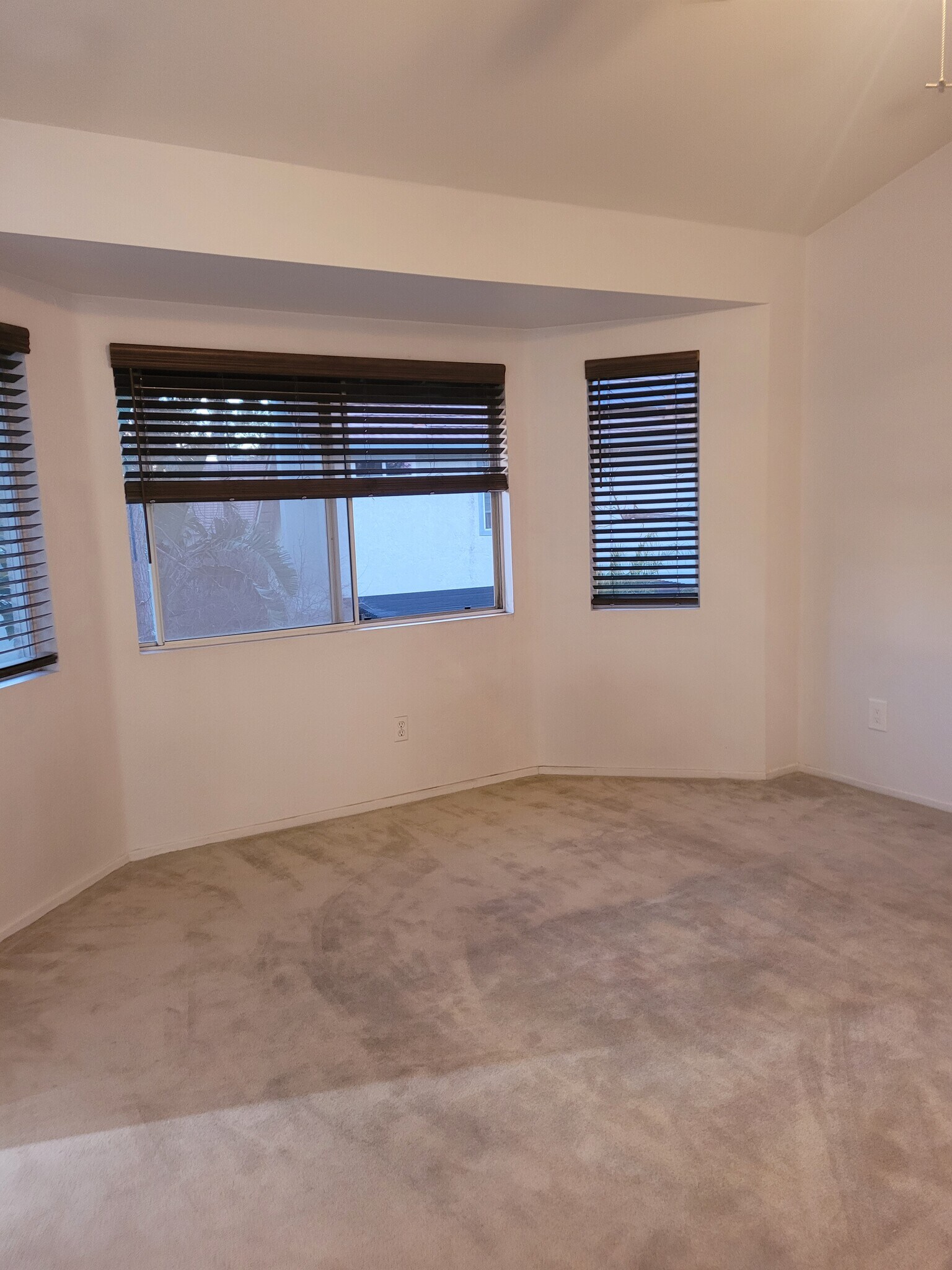 Primary bedroom - 7192 Sappada Pl